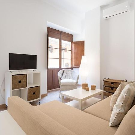 Апартаменты Santiago Premium Loft I Малага Экстерьер фото