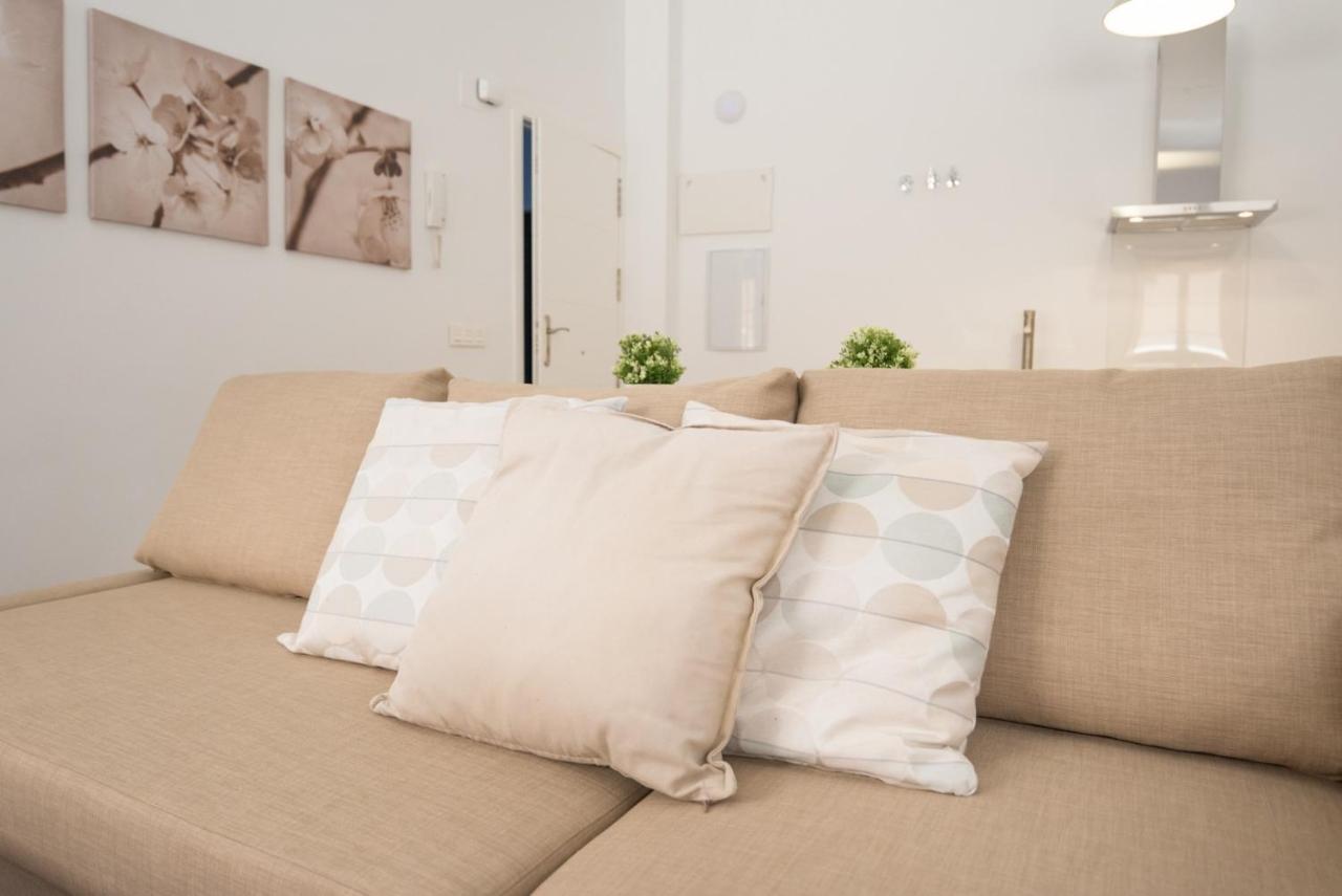 Апартаменты Santiago Premium Loft I Малага Экстерьер фото