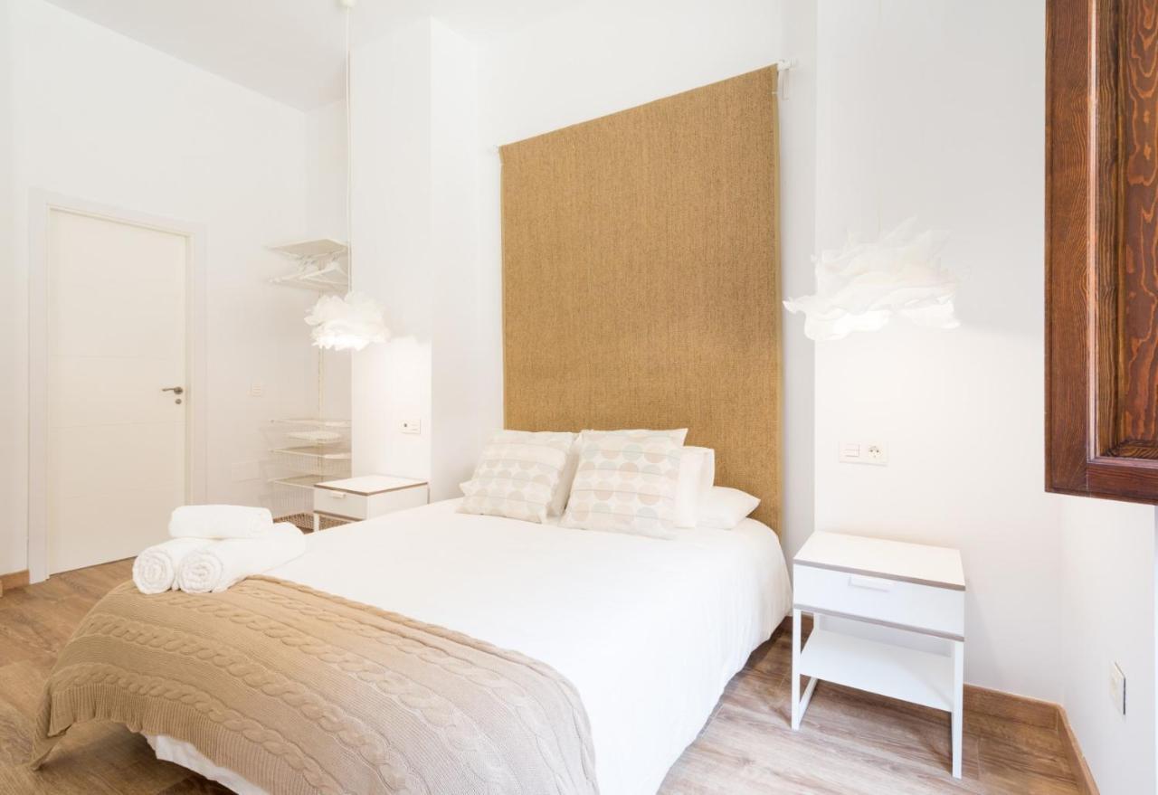 Апартаменты Santiago Premium Loft I Малага Экстерьер фото
