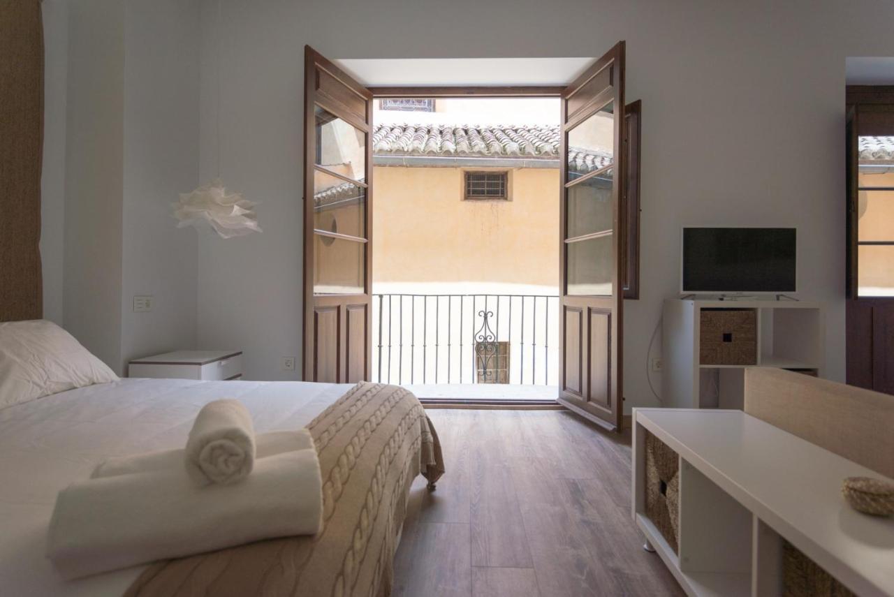 Апартаменты Santiago Premium Loft I Малага Экстерьер фото