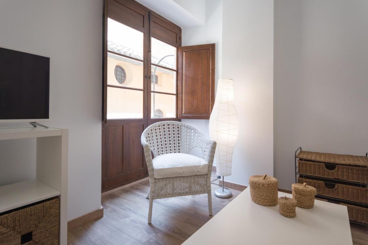 Апартаменты Santiago Premium Loft I Малага Экстерьер фото